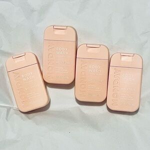 Monday Moisture Body Wash w/Hyaluronic Acid Minis (4)